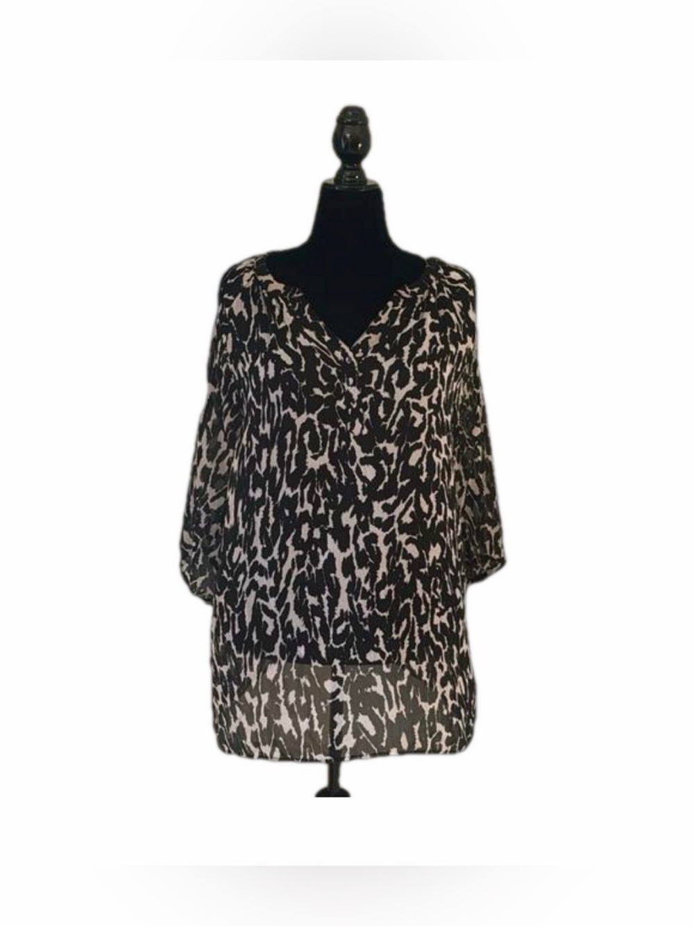 Chico’s Animal Print Tunic in Black and White| Size: 3